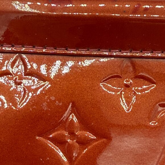 Louis Vuitton Red Alma BB - Vernis Leather. 2013 vintage! - Picture 9 of 13